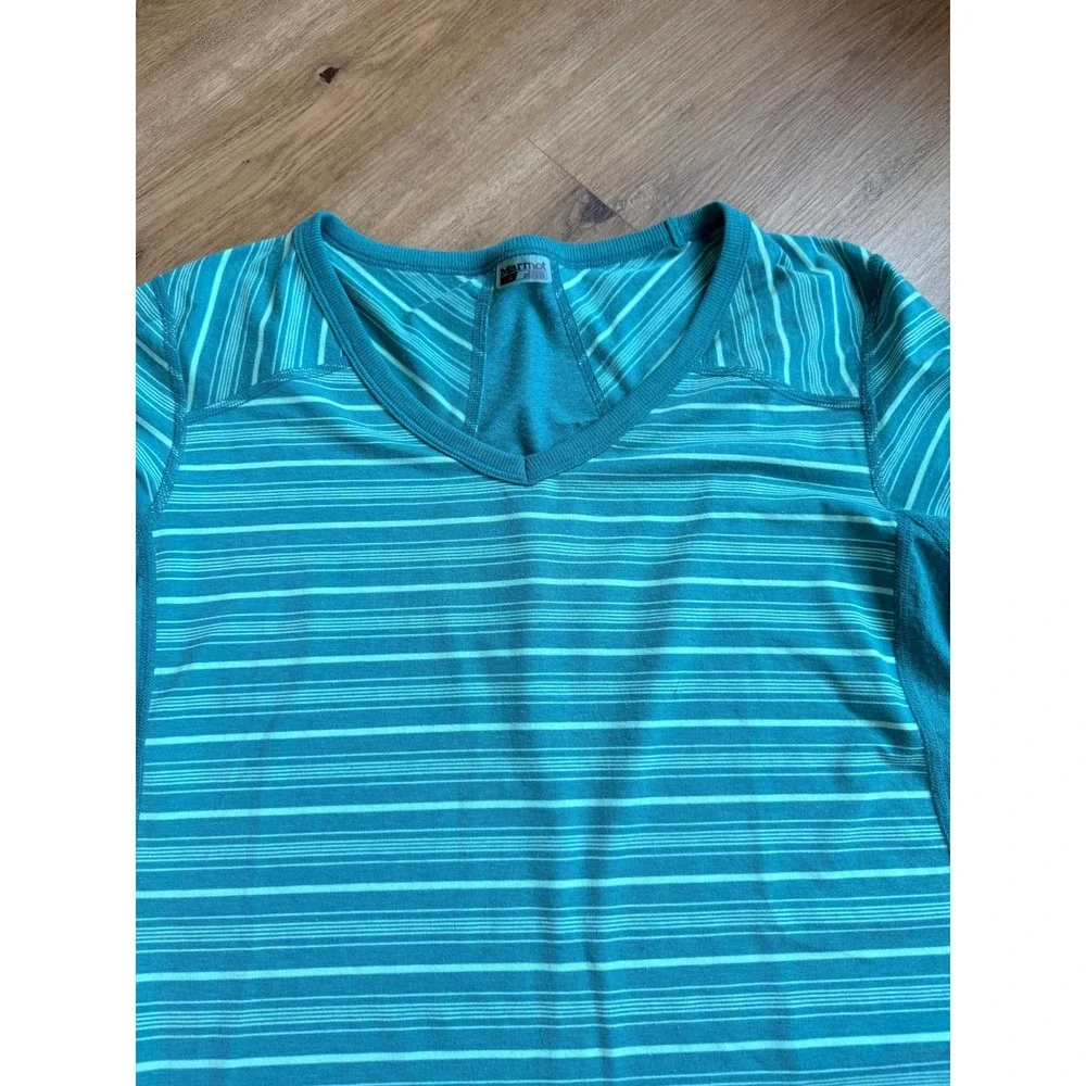 Marmot Womens Teal Striped V-Neck Activewear T-Shirt Size Large Short Sleeve‎